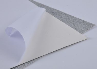 Cina Warna polos Diri Perekat Perak Glitter Kertas 30,5 * 30,5 cm Untuk Pembuatan Kartu pemasok