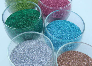 Cina Warna-warni Shinty Hexagon Glitter Powder Non-Toxic Kelas Atas Untuk Dye Fabric pabrik